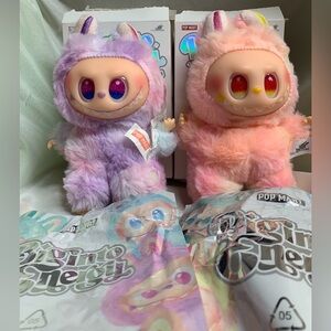 Big into Energy Monster Vinyl Plush Pendant Happiness Loyalty 
Set of 2